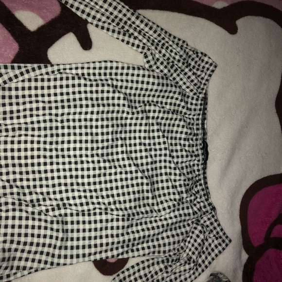 One suit - Picture 3 of 5